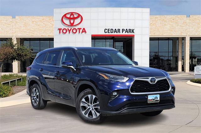 2023 toyota highlander xle
