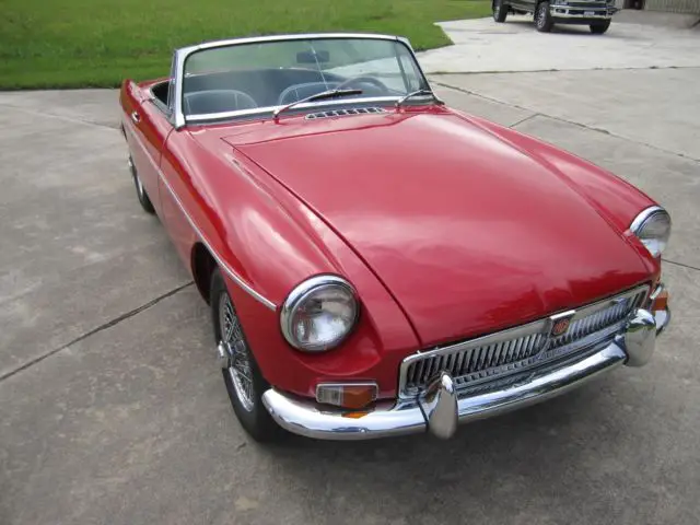 1964 mg mgb rdstr, pull handle, chrome bumper, chrome wire wheels, no reserve