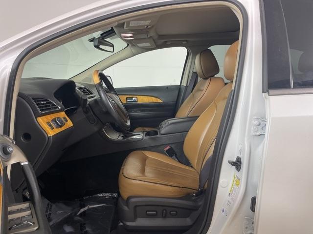 2012 lincoln mkx base