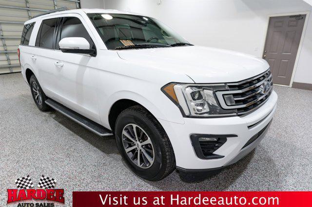 2018 ford expedition xlt