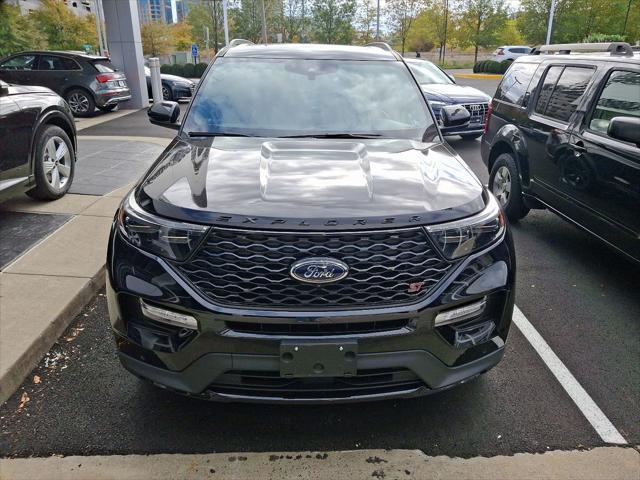 2022 ford explorer st