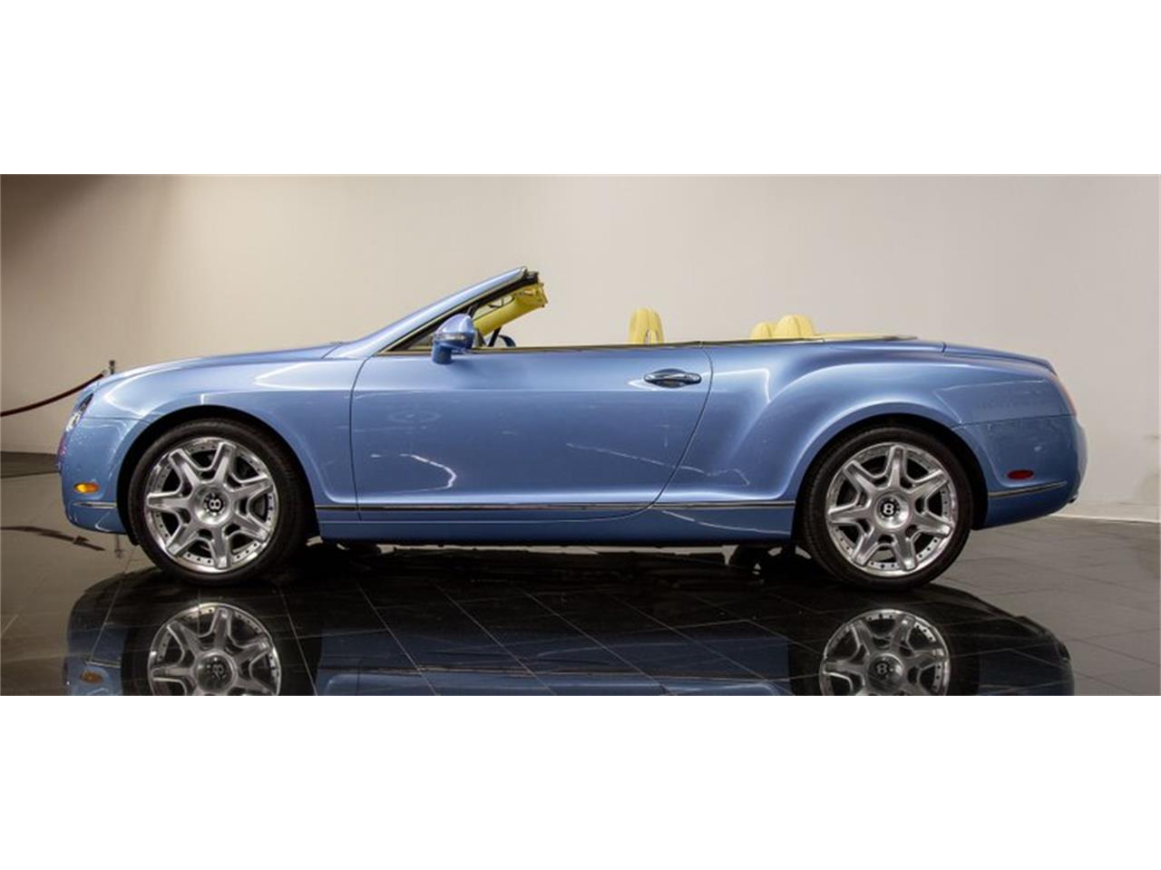 2011 bentley continental