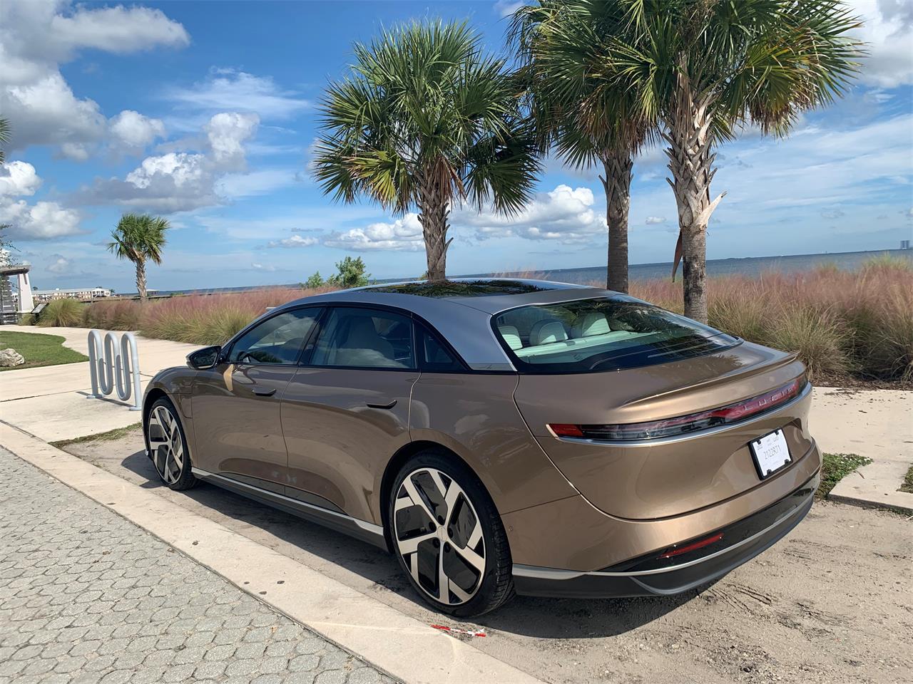 2022 lucid air (dream edition)