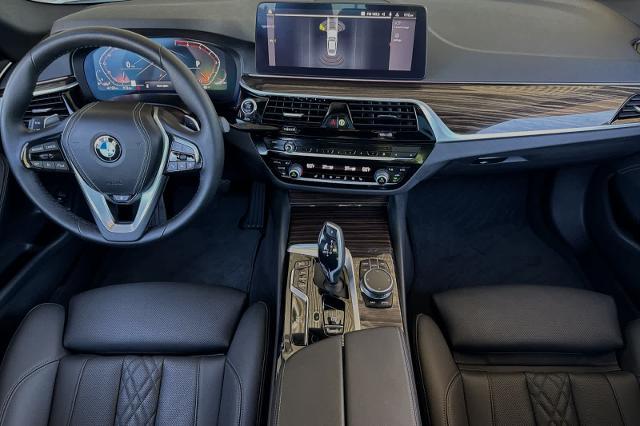 2023 bmw 530 530i xdrive