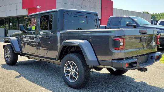 2024 Jeep Gladiator