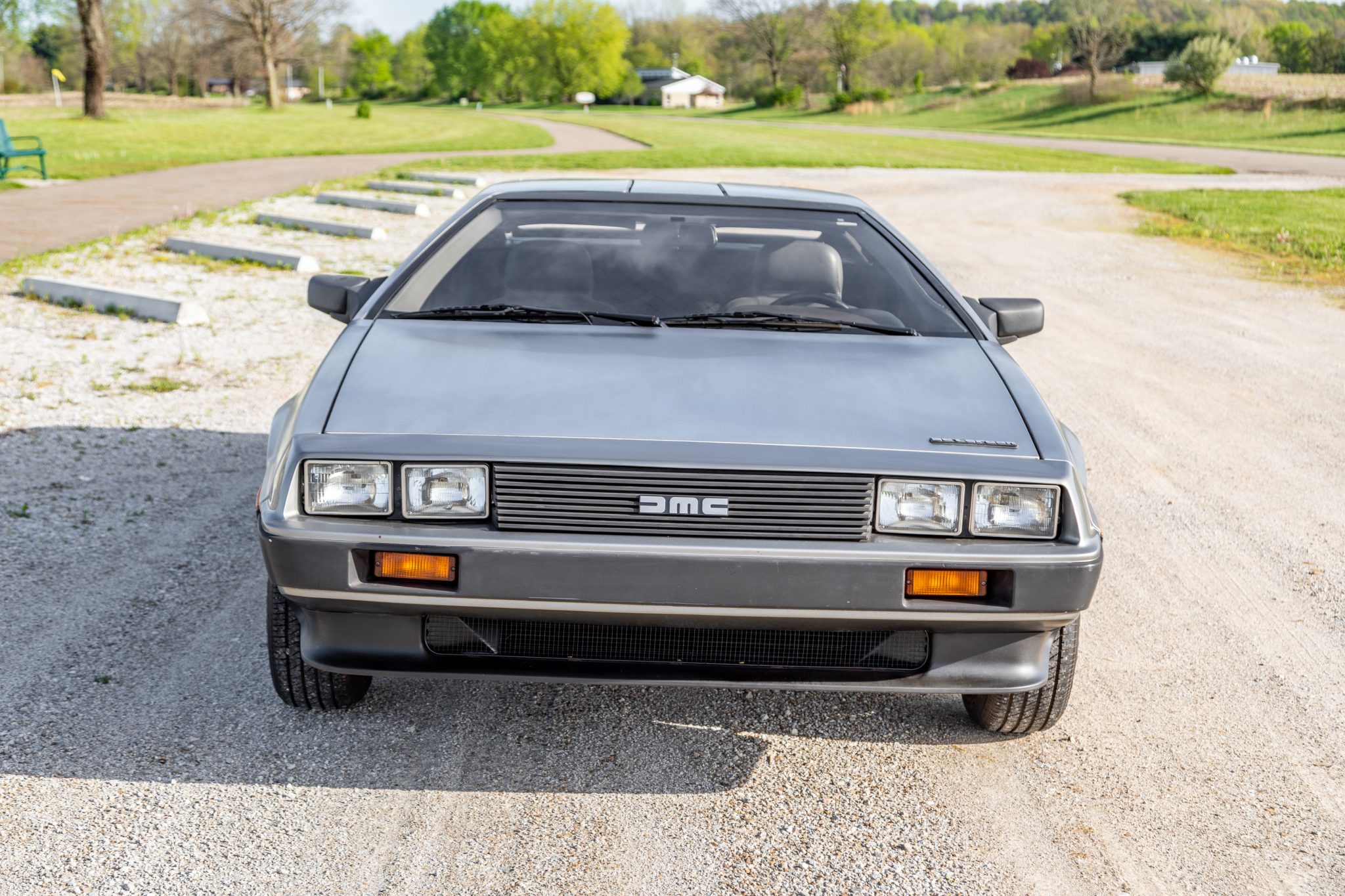 1982 delorean dmc-12 5-speed