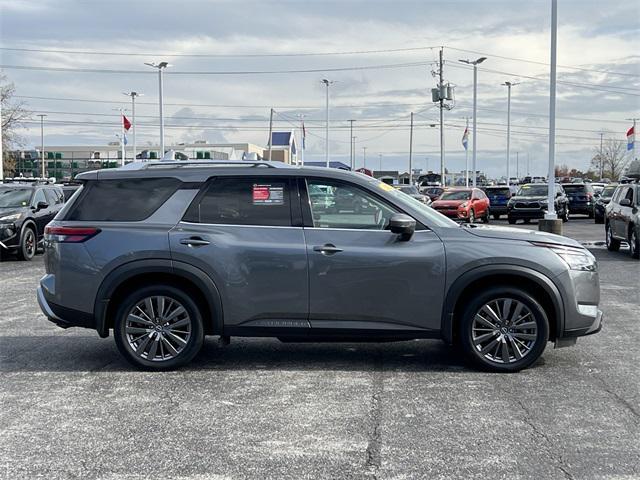 2022 nissan pathfinder sl 4wd