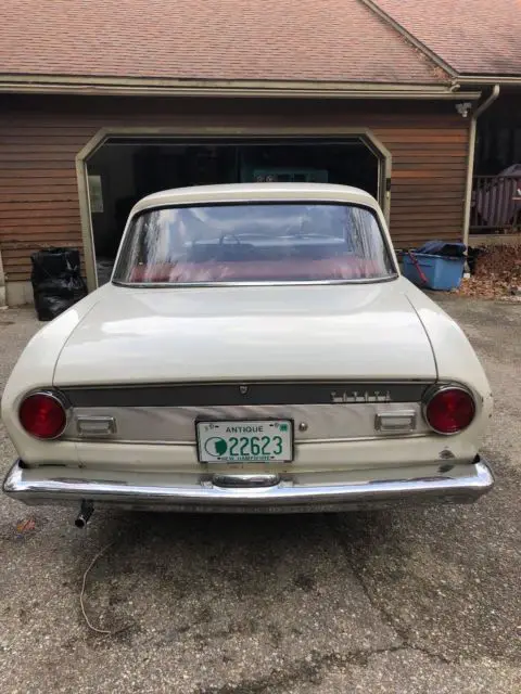 2 rare cars: 1966 toyota crown deluxe rs41 (restored). 1963 toyota crown rs40