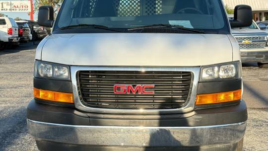 2022 GMC Savana