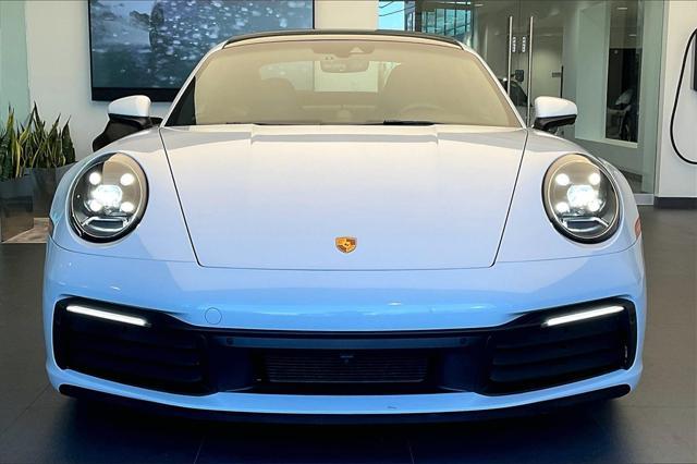 2021 porsche 911 carrera 4