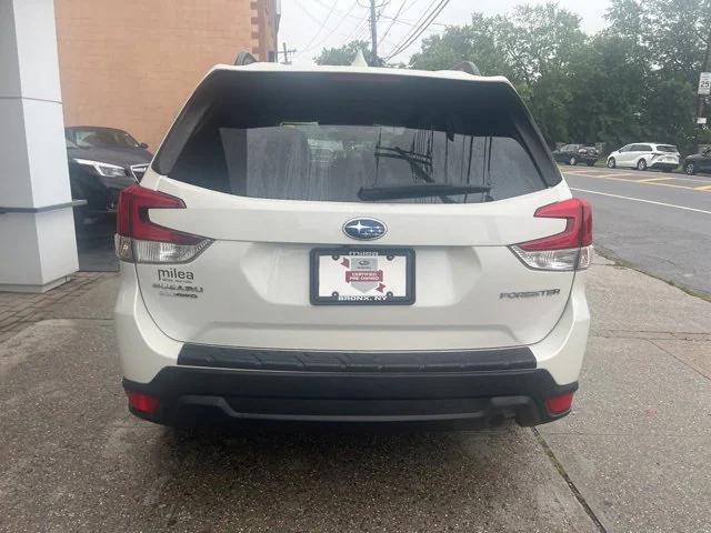 2019 subaru forester premium