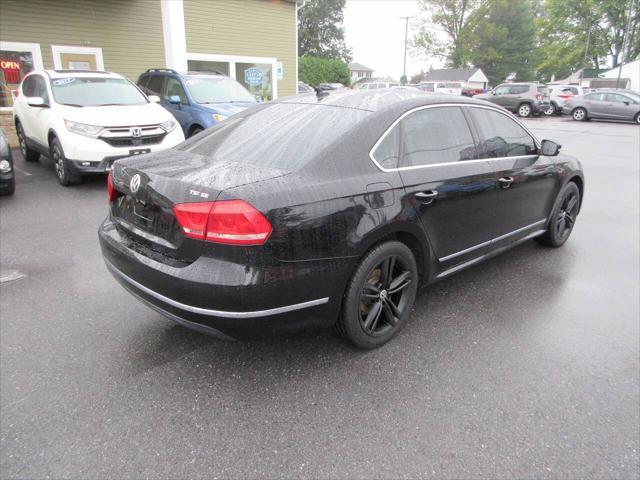 2015 volkswagen passat 1.8t auto se w/sunroof & nav