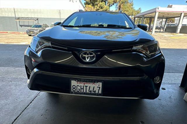 2018 toyota rav4 xle
