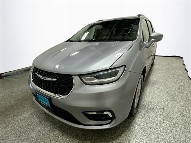 2021 chrysler pacifica touring l