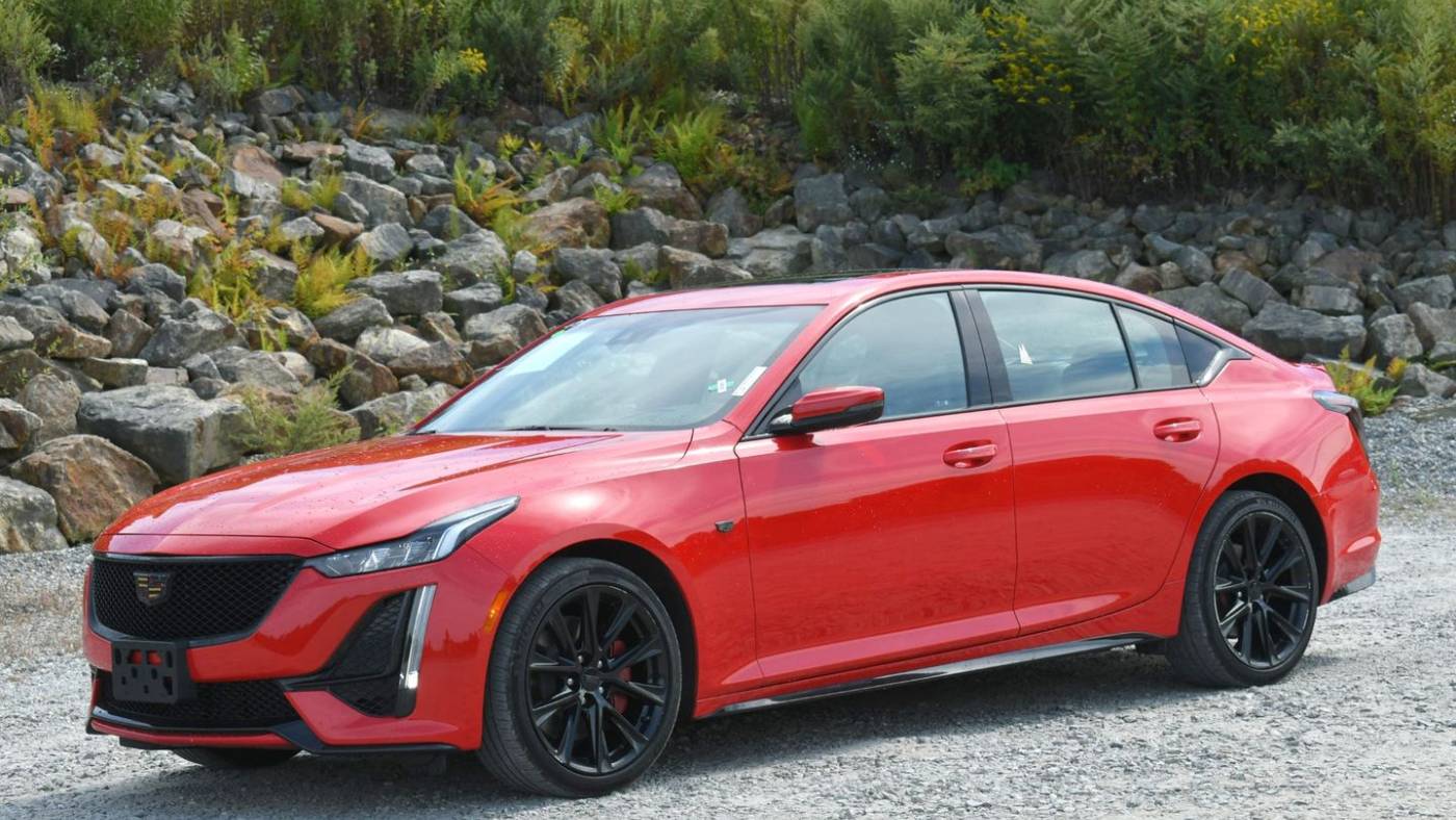 2021 cadillac ct5 sport