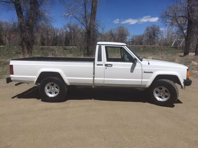 1989 jeep comanche 4x4 longbed 4.0 5-speed pickup truck