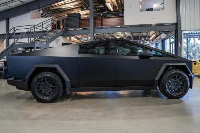 2024 tesla cybertruck cyberbeast