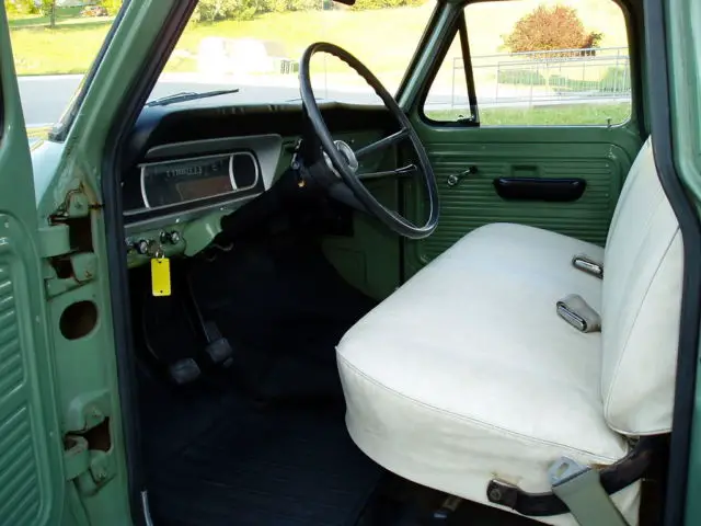 1969 ford f-100 stepside.. 73k actual miles... must see