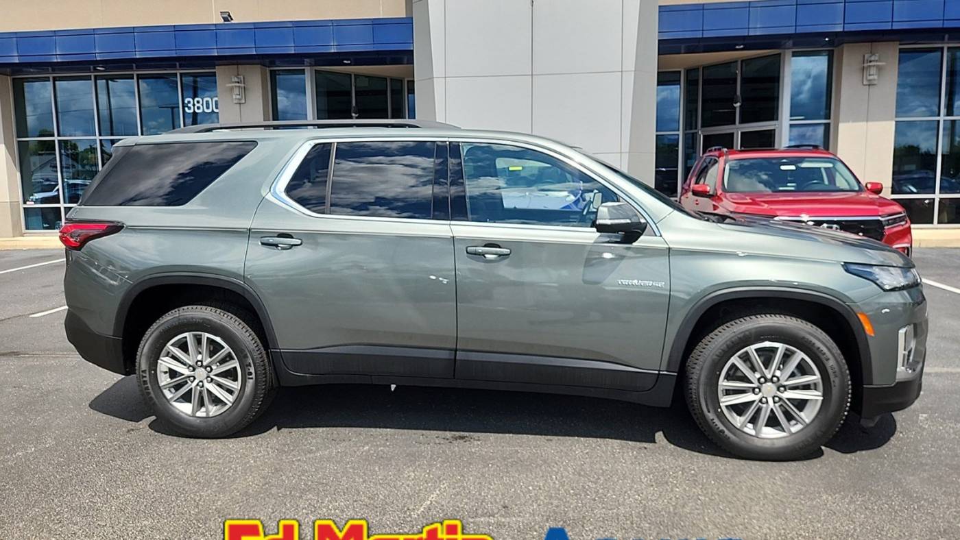 2023 chevrolet traverse lt cloth