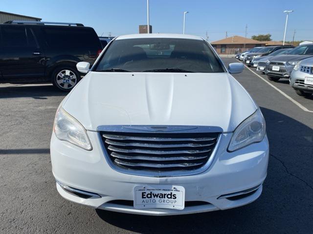 2011 chrysler 200 touring