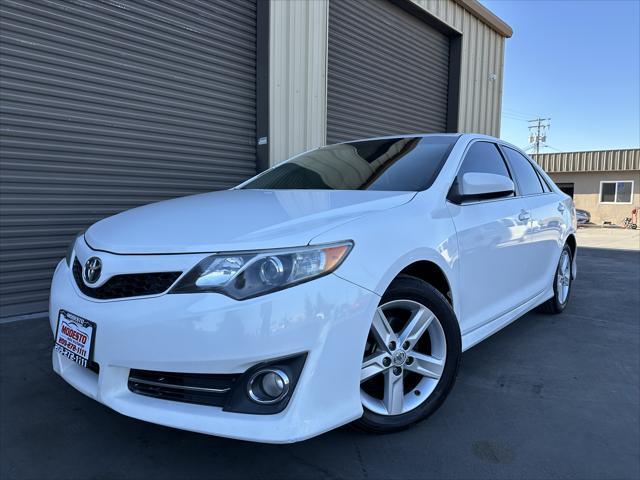 2014 toyota camry se