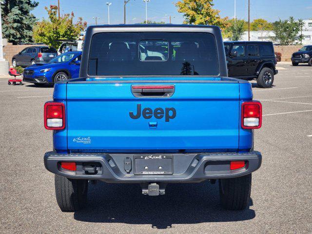 2022 jeep gladiator sport