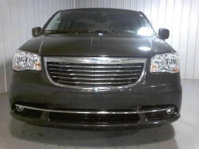2012 chrysler town & country touring minivan 4d in indianapolis, in
