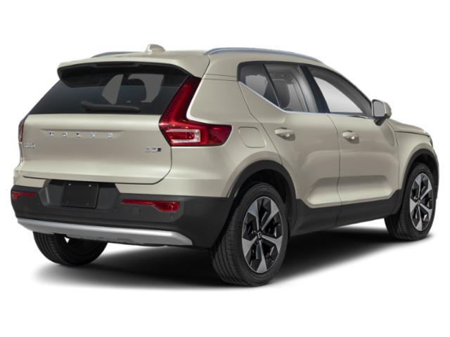 2024 volvo xc40 b5 plus dark theme