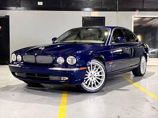 2004 jaguar xj base
