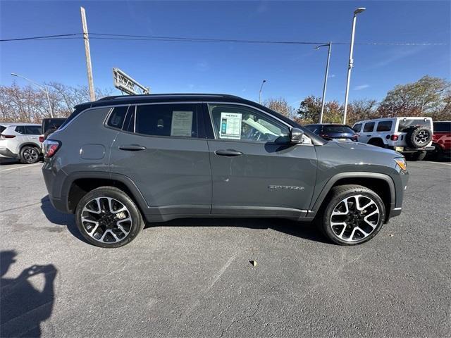 2017 jeep compass limited