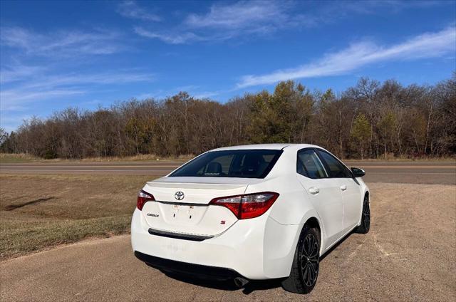 2015 toyota corolla s plus