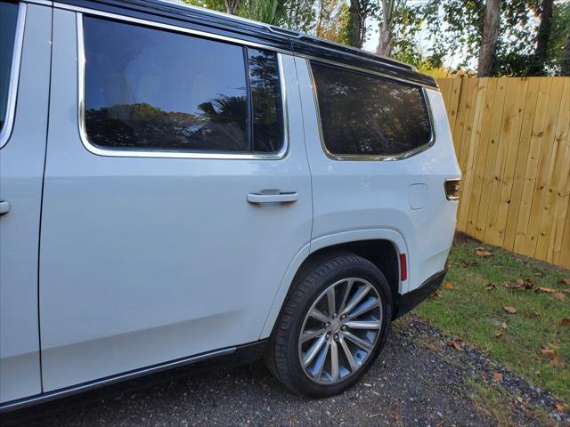 2023 jeep grand wagoneer series ii 4wd massage seats
