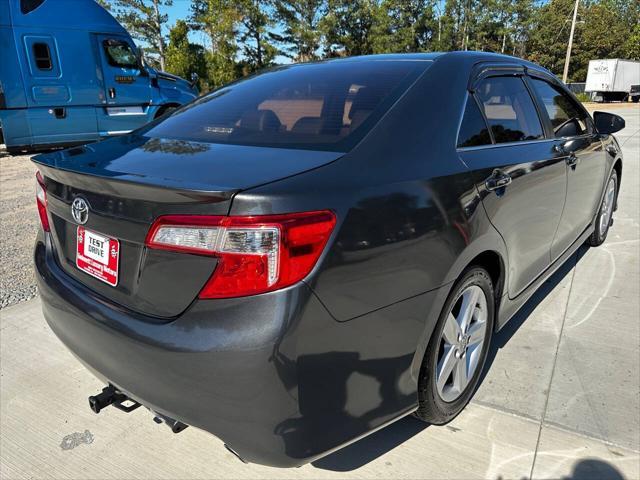 2014 toyota camry se sport