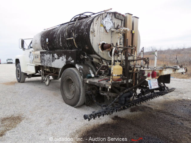 ford etnyre bt-hl oil distributor truck 1900 gallon capacity bidadoo
