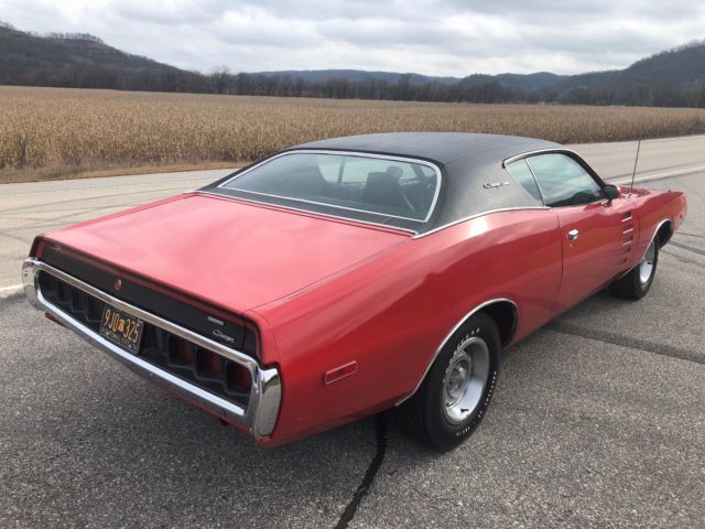 1972 dodge charger ralley 440-4 speed-air grabber-all numbers matching-survivor