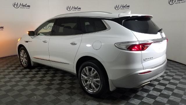 2023 buick enclave premium