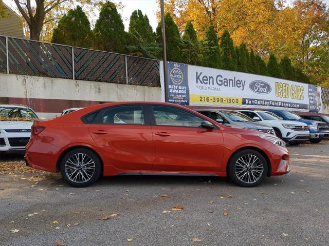 2023 kia forte gt-line