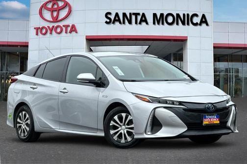 2020 toyota prius prime