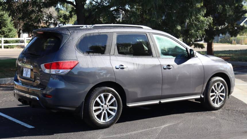 2014 nissan pathfinder sv