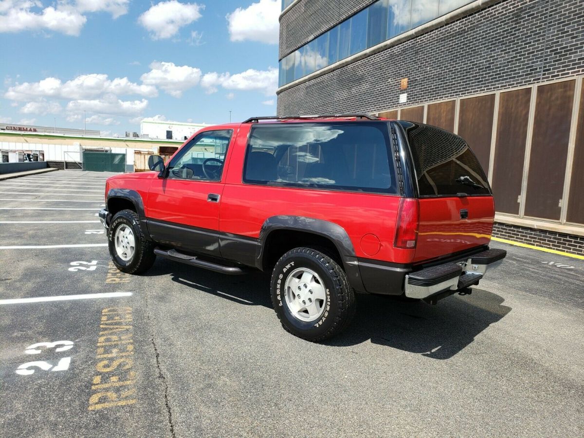 1992 k1500 blazer rare 2 door red