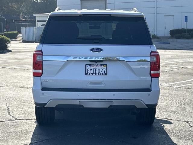 2021 ford expedition xlt