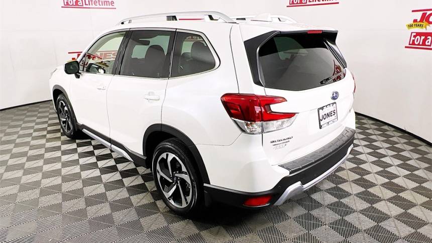 2023 subaru forester touring