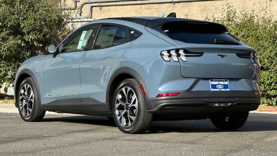 2024 Ford Mustang Mach-E