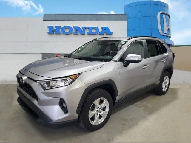 2020 toyota rav4 in chicago, illinois
