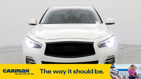2015 Infiniti Q50