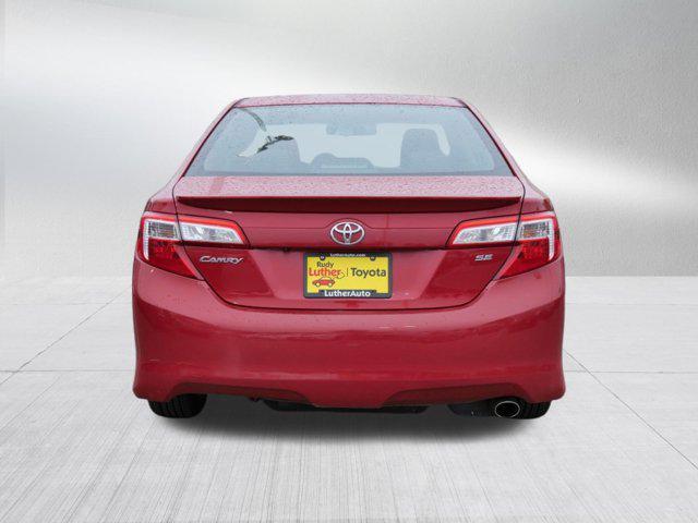 2014 toyota camry se