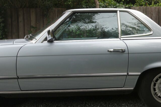 mercedes 1984 380 sl r107 54k miles. classic v8 convertible. gorgeous condition
