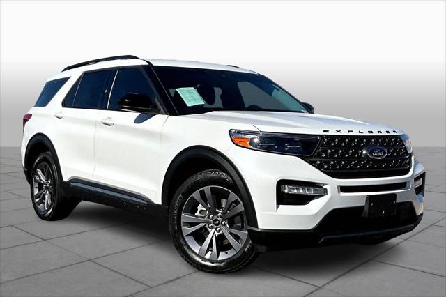 2023 ford explorer xlt