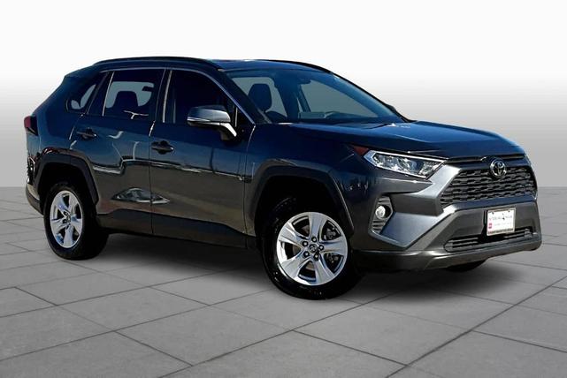 2019 toyota rav4 xle