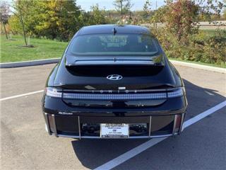 2025 Hyundai IONIQ 6 se